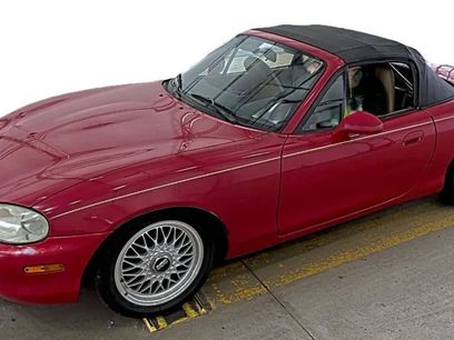 Used 1999 MAZDA MX-5 Miata