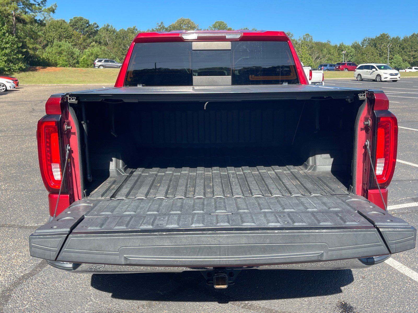 Used 2020 GMC Sierra 1500 SLT w/ SLT Convenience Package AWD/4WD image 16
