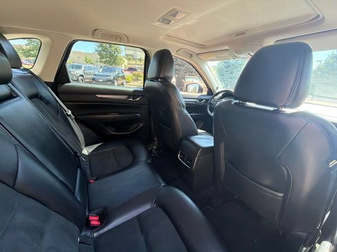 Used 2018 MAZDA CX-5 Touring w/ Preferred Equipment Package FWD image 18