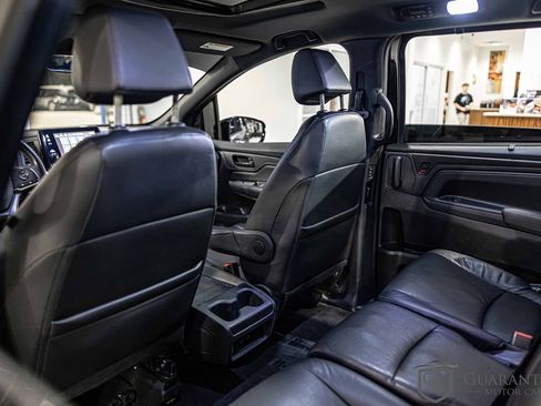 Used 2023 Honda Odyssey Sport image 32