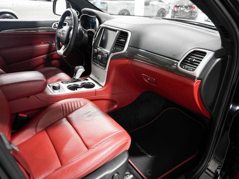 Used 2018 Jeep Grand Cherokee Trackhawk AWD/4WD image 20