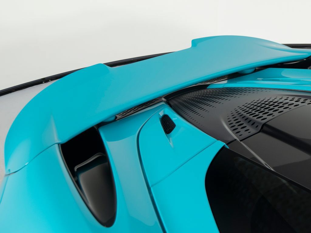 Used 2024 McLaren 750S Spider RWD image 45