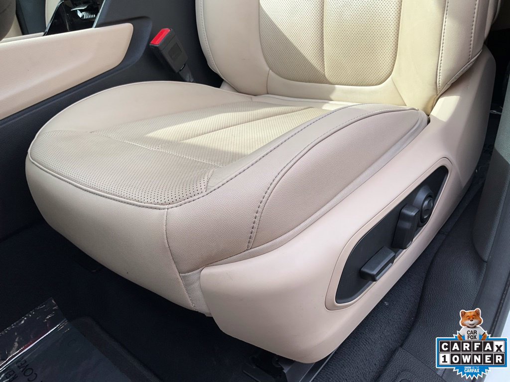Used 2023 Jeep Grand Cherokee 4WD 4xe w/ Luxury Tech Group II image 18