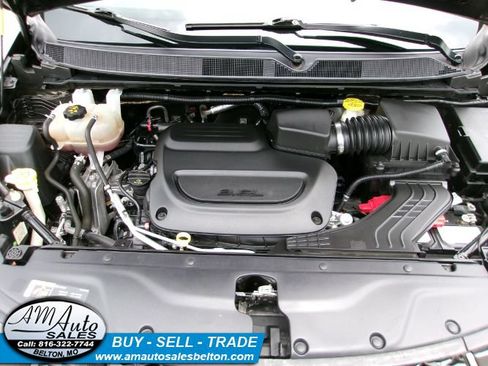 Used 2021 Chrysler Pacifica Pinnacle AWD/4WD image 32