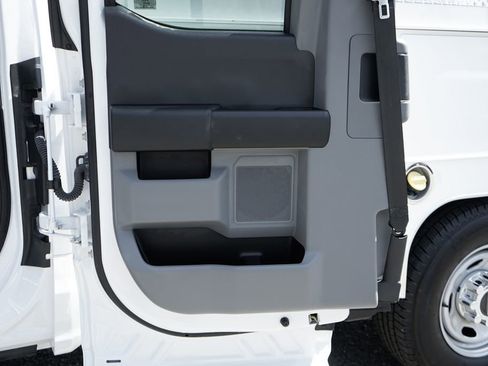 Used 2024 Ford F250 XL w/ XL Chrome Package RWD image 21