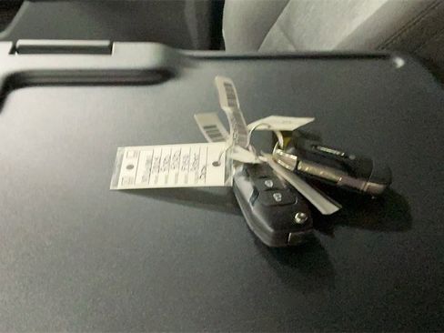 New 2025 Ford F150 XL w/ Equipment Group 103A High image 11