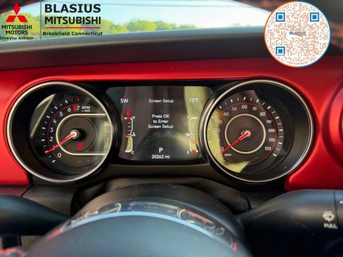 Used 2022 Jeep Gladiator Rubicon w/ Trailer Tow Package AWD/4WD image 28