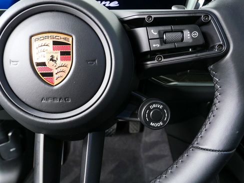 New 2026 Porsche Cayenne Coupe image 11