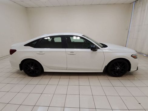 Certified 2025 Honda Civic Sport image 24