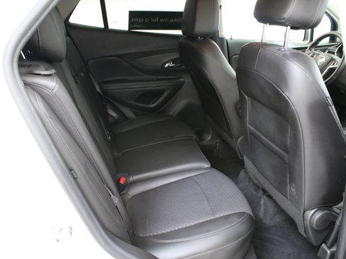 Used 2022 Buick Encore Preferred w/ Safety Package AWD/4WD image 29