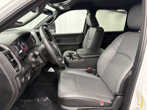 New 2026 RAM 3500 Tradesman AWD/4WD image 12