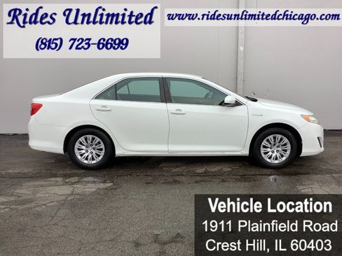 Used 2012 Toyota Camry LE FWD image 9