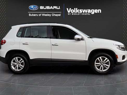 Used 2016 Volkswagen Tiguan S FWD image 10