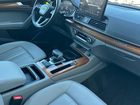 Used 2022 Audi Q5 2.0T Premium Plus image 16