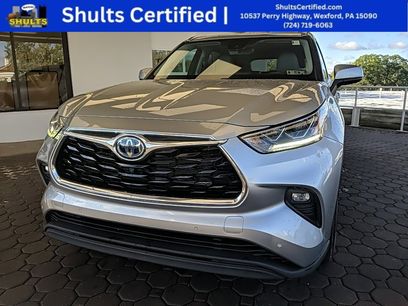 Used 2022 Toyota Highlander Limited