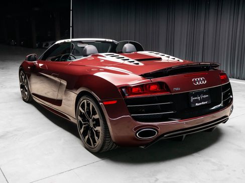 Used 2011 Audi R8 V10 AWD/4WD image 41