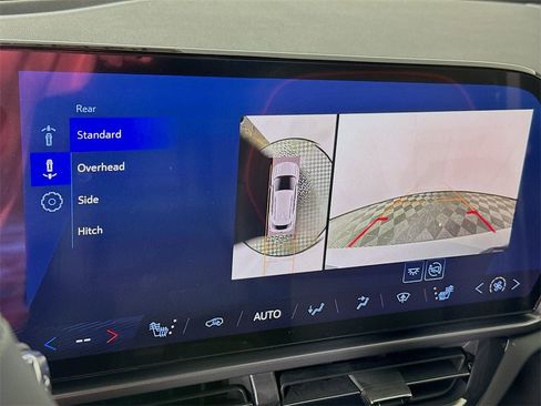 New 2025 Chevrolet Equinox EV RS image 9