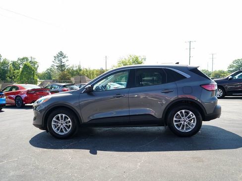 Used 2021 Ford Escape SE w/ Convenience Package FWD image 22