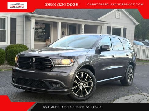 Used 2018 Dodge Durango GT RWD image 1