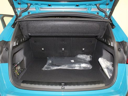 Used 2025 BMW X1 xDrive28i w/ M Sport Package image 23