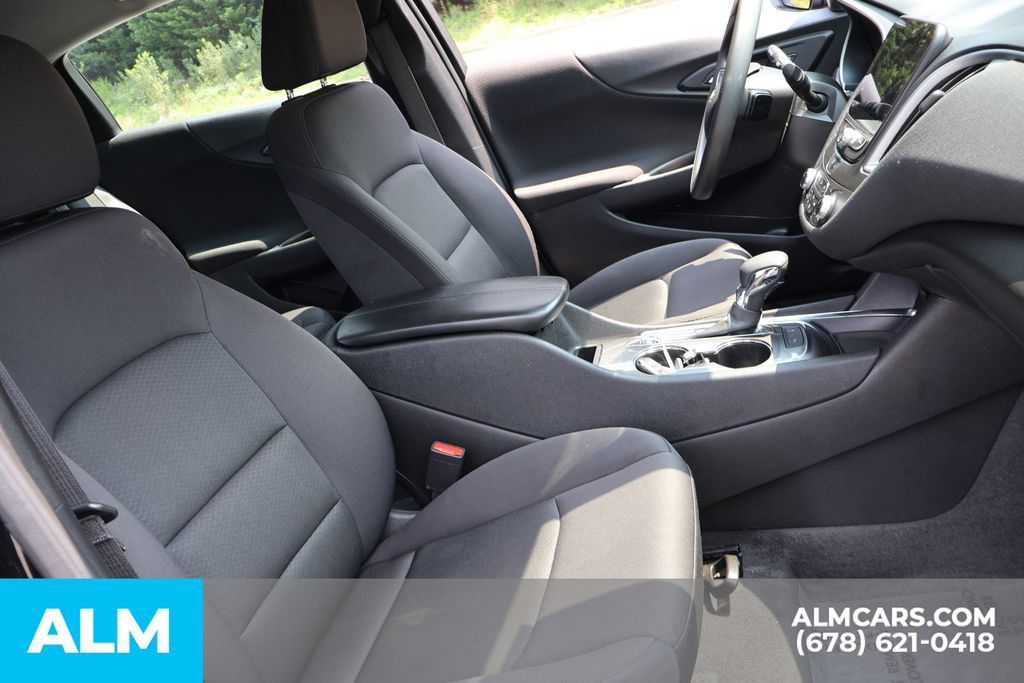 Used 2024 Chevrolet Malibu LT FWD image 24