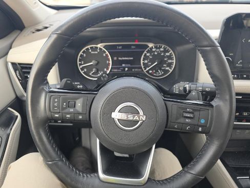 Used 2023 Nissan Rogue SL w/ SL Premium Package AWD/4WD image 9