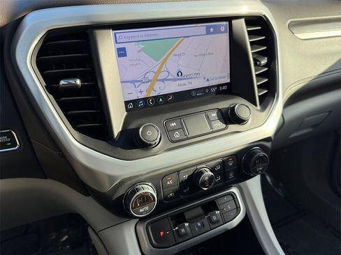 Used 2022 GMC Acadia SLT w/ Technology Package image 18