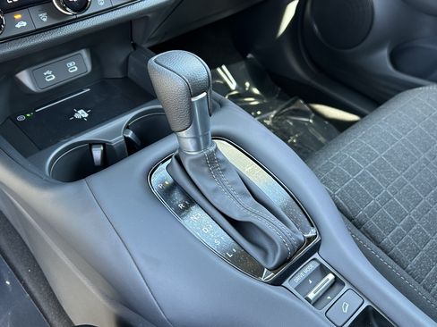 New 2027 Honda HR-V LX image 17