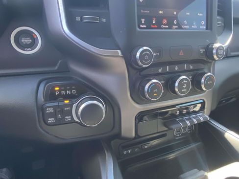 Used 2019 RAM 1500 Big Horn AWD/4WD image 29