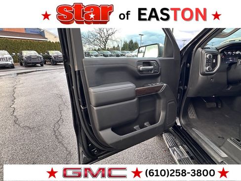 Used 2020 GMC Sierra 1500 SLT w/ SLT Premium Package image 16