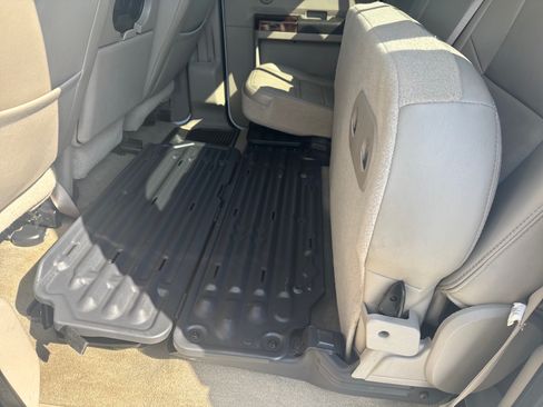 Used 2008 Ford F350 Lariat AWD/4WD image 9