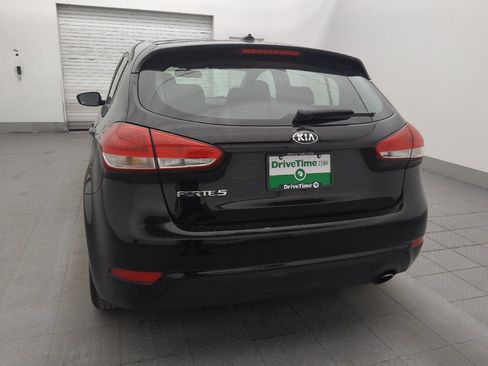 Used 2017 Kia Forte LX FWD image 6