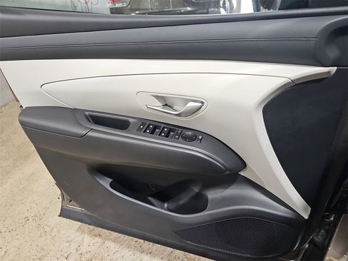 New 2026 Hyundai Tucson Blue SE image 24