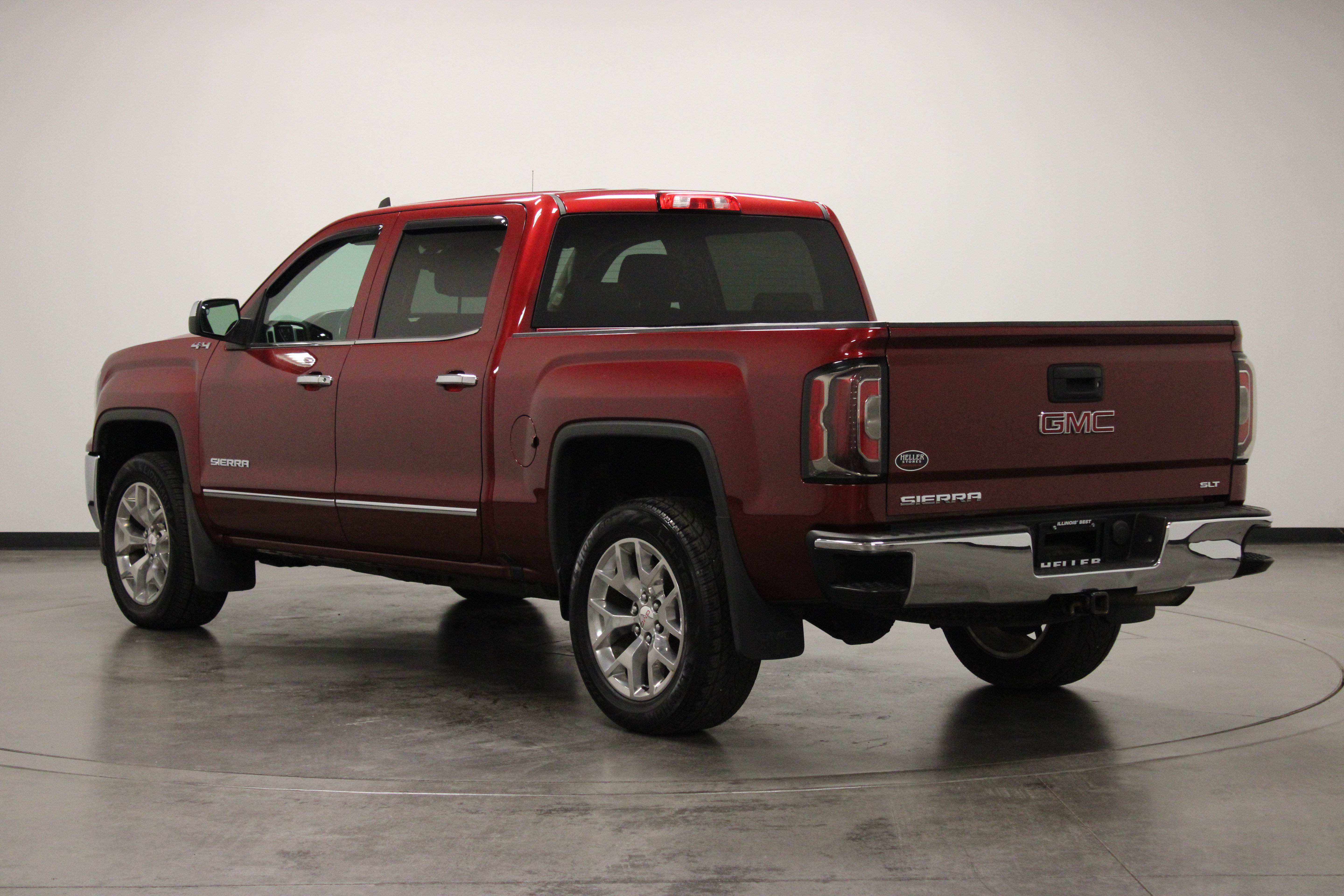 Used 2018 GMC Sierra 1500 SLT w/ SLT Premium Package AWD/4WD image 6
