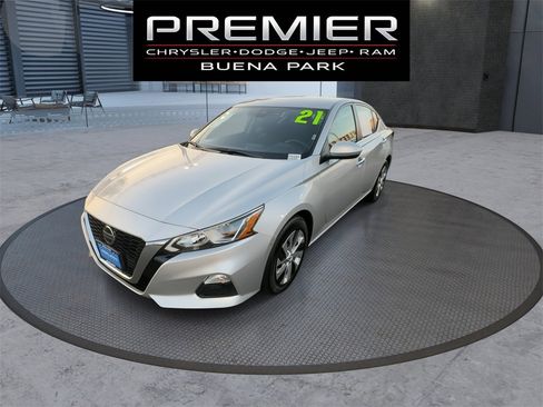 Used 2021 Nissan Altima 2.5 S image 4