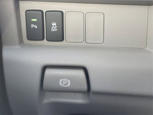 Used 2013 Honda Pilot Touring image 36