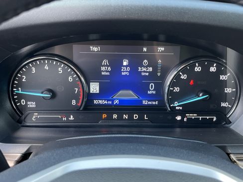 Used 2022 Ford Explorer Limited AWD/4WD image 29