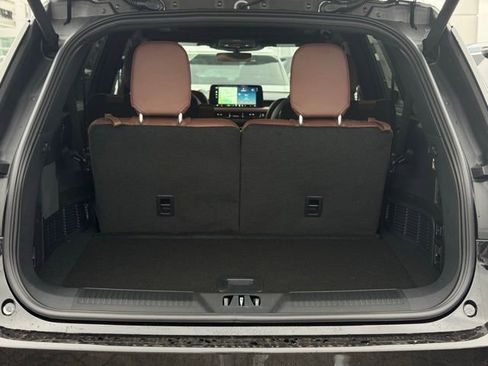 New 2026 Lincoln Aviator Reserve image 9