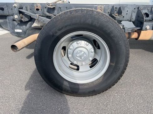 Used 2023 RAM 3500 Tradesman image 19