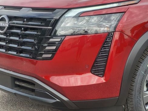 New 2026 Nissan Pathfinder SV AWD/4WD image 5