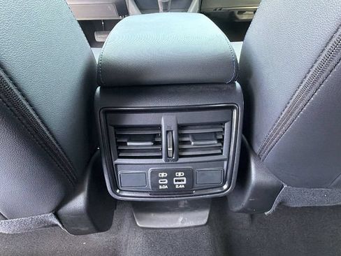 Certified 2025 Subaru Forester Limited AWD/4WD image 25