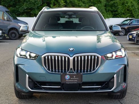 Used 2024 BMW X5 xDrive40i w/ Premium Package AWD/4WD image 2