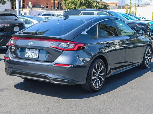 Used 2022 Honda Civic EX-L image 9