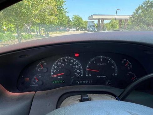 Used 2002 Ford F150 XLT AWD/4WD image 38