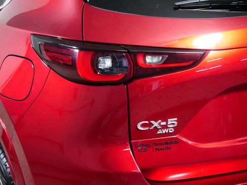 Used 2025 MAZDA CX-5 AWD 2.5 S w/ Select Package image 17
