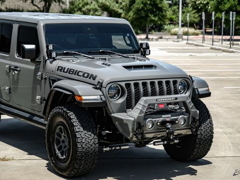 Used 2023 Jeep Wrangler Unlimited Rubicon 392 w/ Xtreme Recon 35" Tire Package AWD/4WD image 28