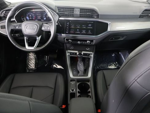 Certified 2025 Audi Q3 2.0T Premium Plus w/ Premium Plus Package image 26