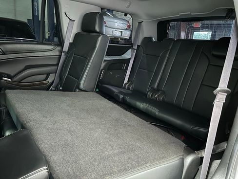 Used 2017 Chevrolet Tahoe LS AWD/4WD image 32