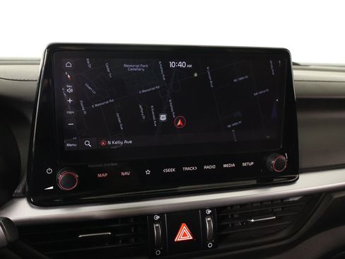 Used 2022 Kia Forte GT-Line w/ GT-Line Premium Package FWD image 7