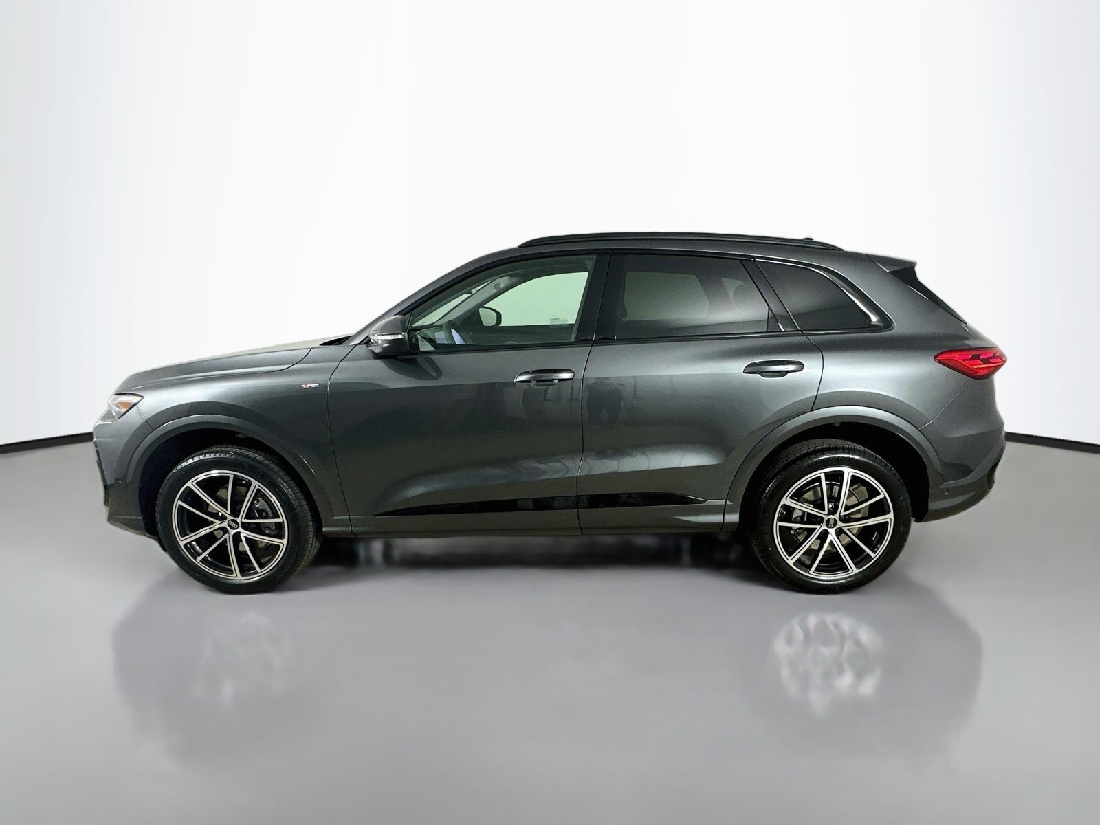 New 2026 Audi Q5 Premium Plus AWD/4WD image 8